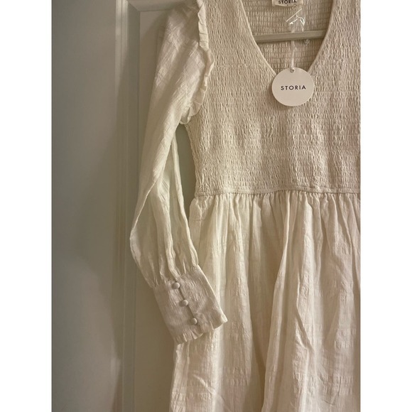 NWT Storia White Long Sleeve Boho Mini Dress Smocked Bodice‎ Size S - Picture 5 of 6